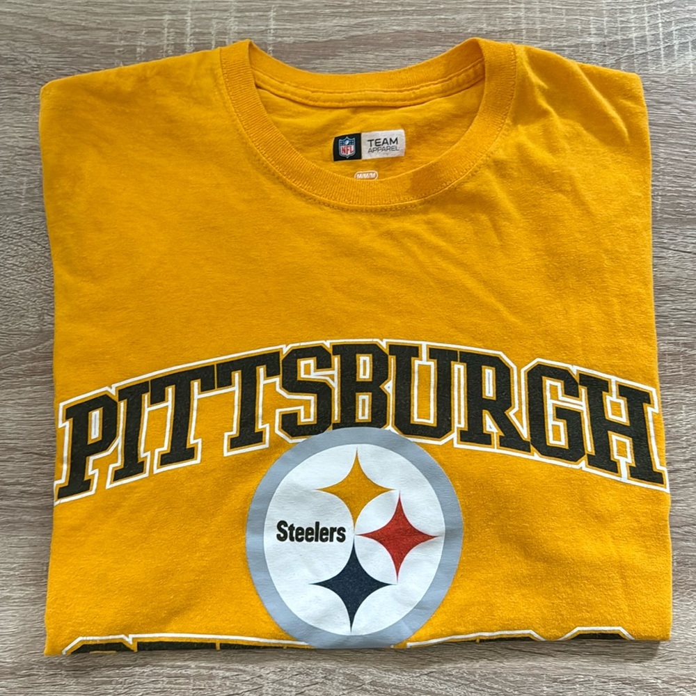 NWOT Pittsburgh Steelers Shirt